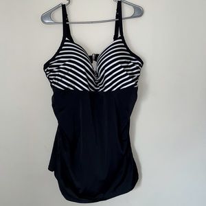 Lane Bryant Swim Tankini Top Black / White Size 42D Underwire Top Only